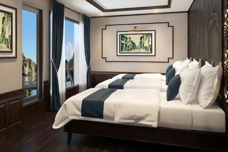 Du thuyền Sky Cruises Hạ Long